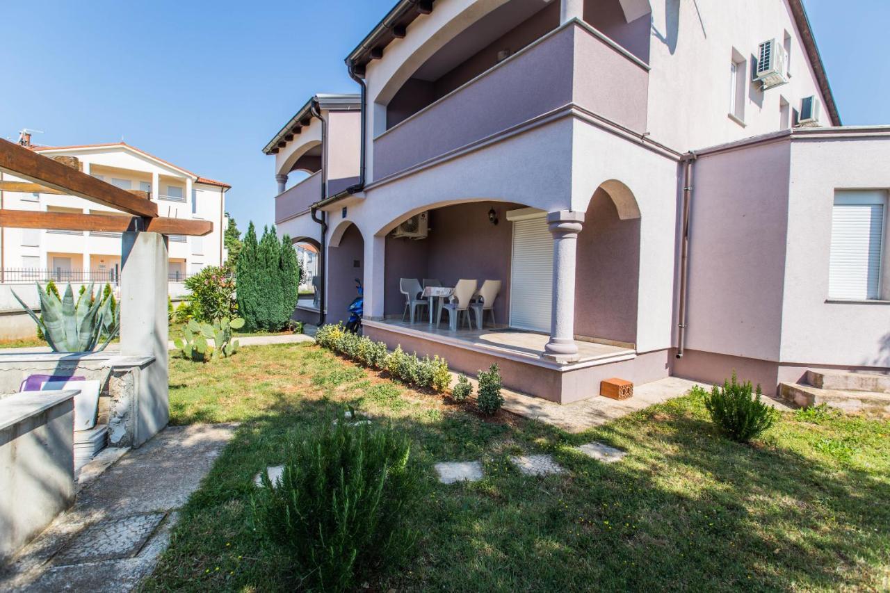 Apartments Vukalovic 2 Medulin Exterior foto